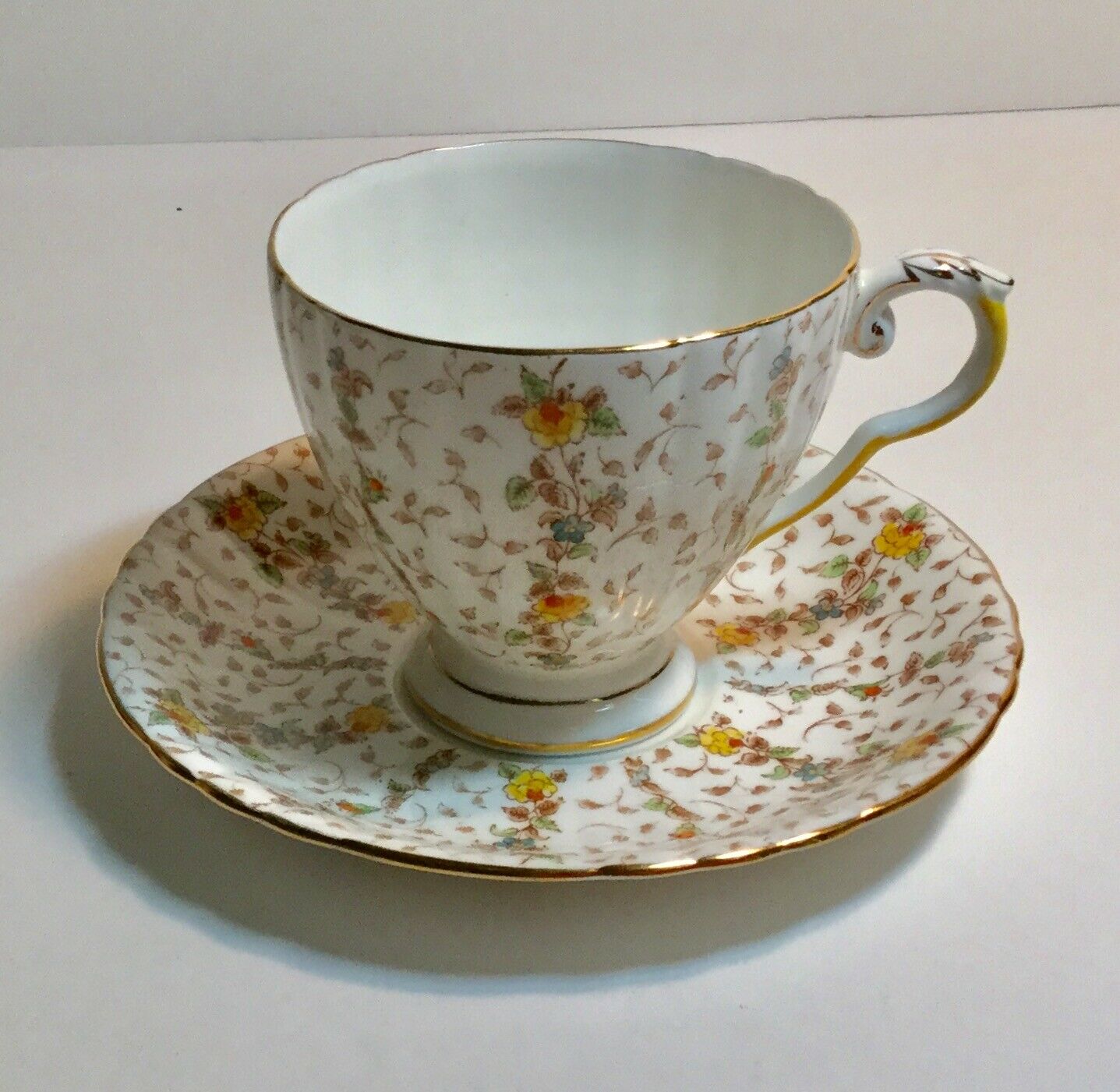 Vintage Royal Grafton Chantilly Tea Cup And Saucer Set Bone China England